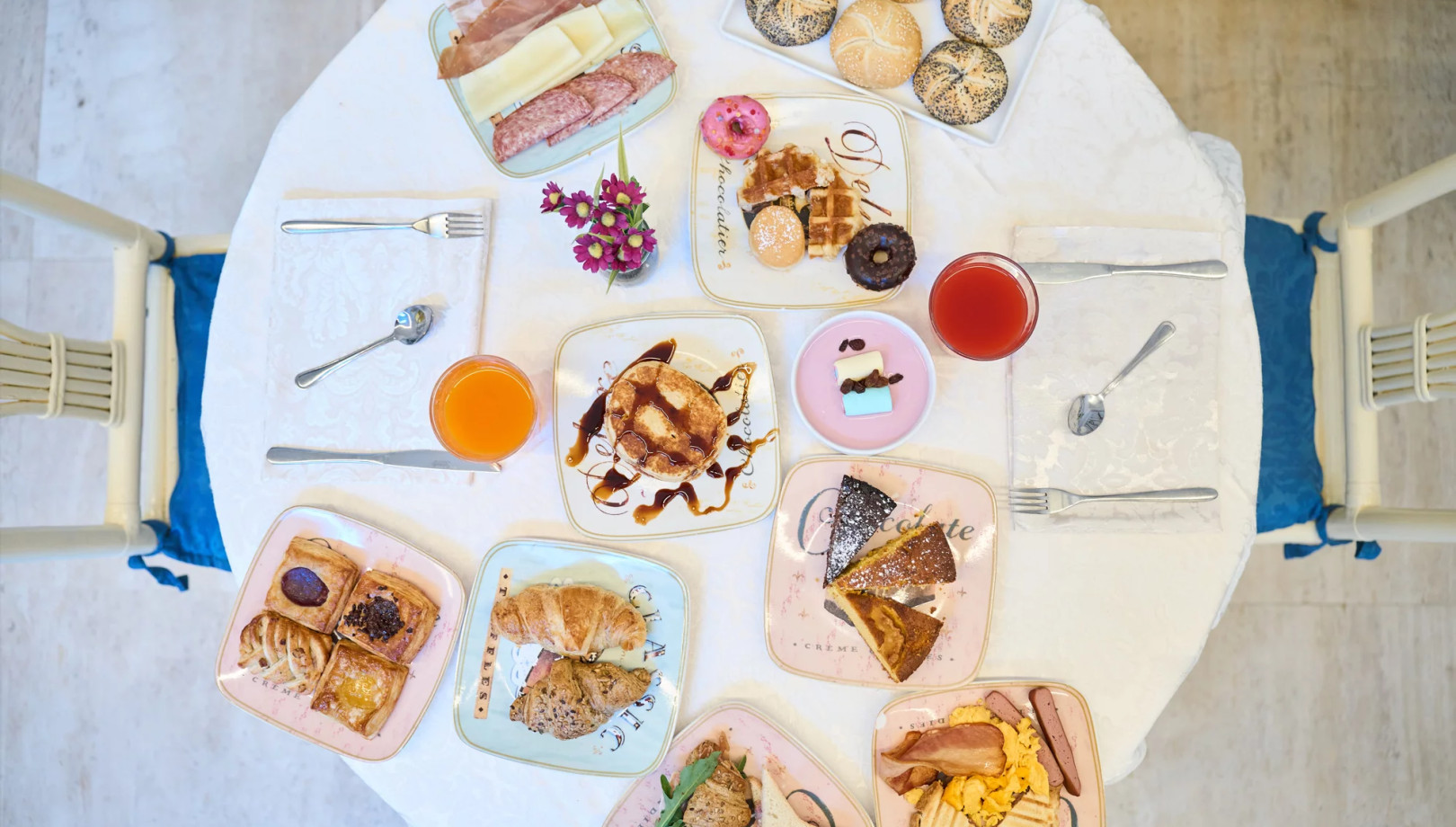 media.Slide_Colazione_1Hotel_Diamond_Riccione