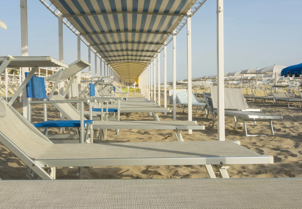 media.Slide_Spiaggia_2Hotel_Diamond_Riccione