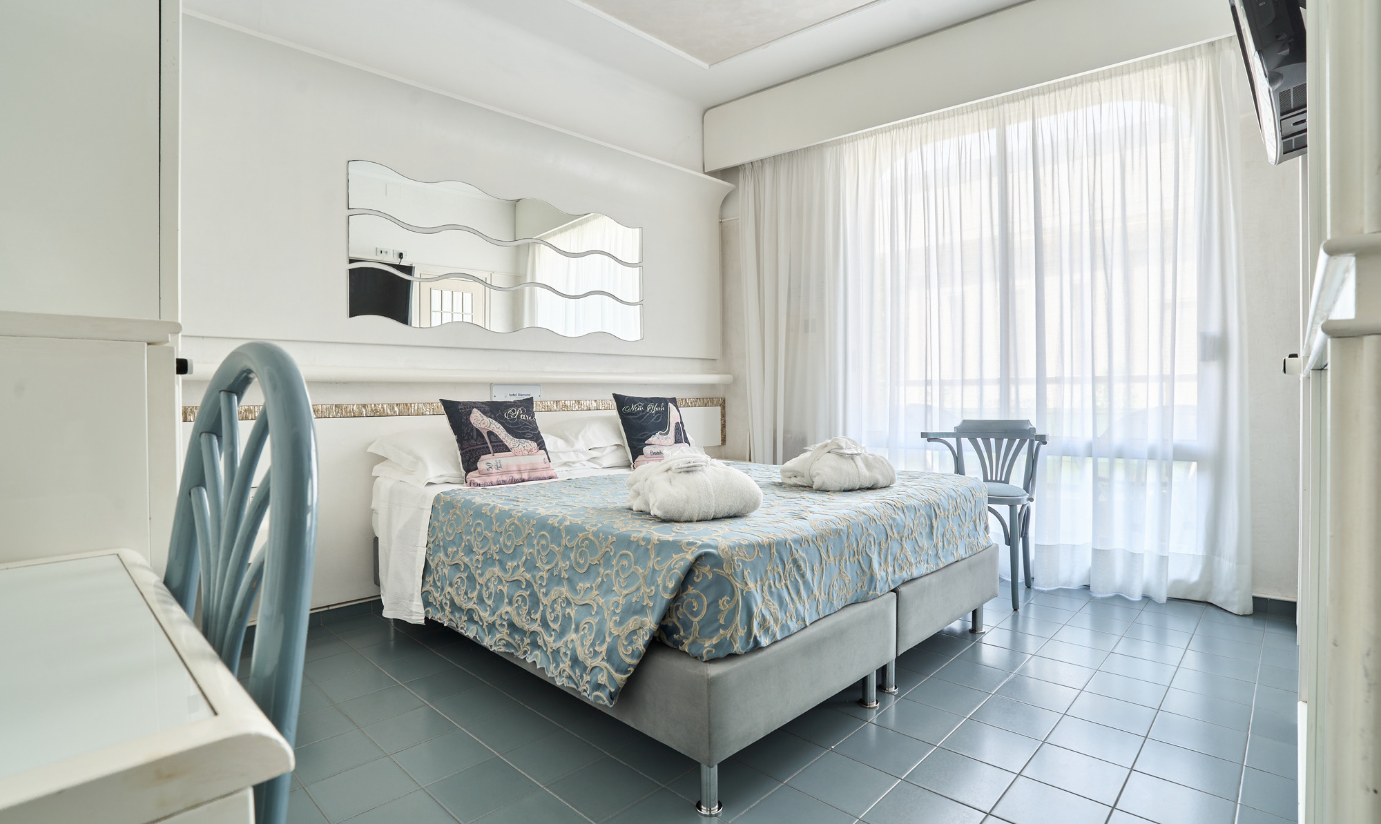 media.Slide_Camere_10HotelDiamond_Riccione
